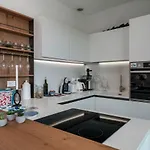 Appartamento Relax Luxury Sirmio - Elegante Trilocale Con Piscina A