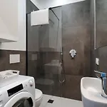 Appartamento Relax Luxury Sirmio - Elegante Trilocale Con Piscina A *