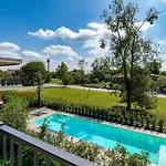 Relax Luxury Sirmio - Elegante Trilocale Con Piscina A Appartamento Sirmione