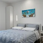 Relax Luxury Sirmio - Elegante Trilocale Con Piscina A Appartamento *
