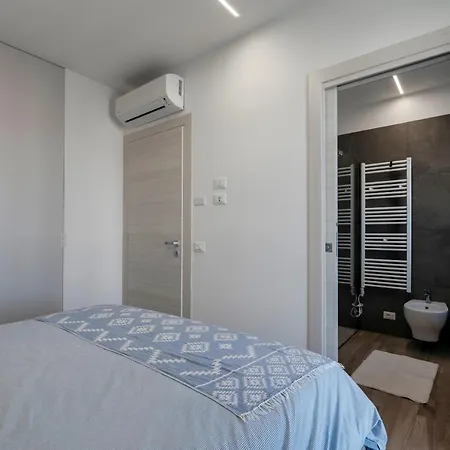 Relax Luxury Sirmio - Elegante Trilocale Con Piscina A * Sirmione
