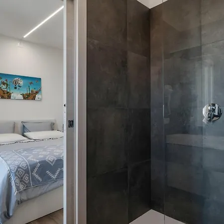 Lägenhet Relax Luxury Sirmio - Elegante Trilocale Con Piscina A Sirmione